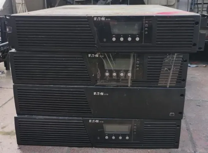 Nobreak Eaton 9PX 3kVA 120V Monofásico Rack Torre 2U