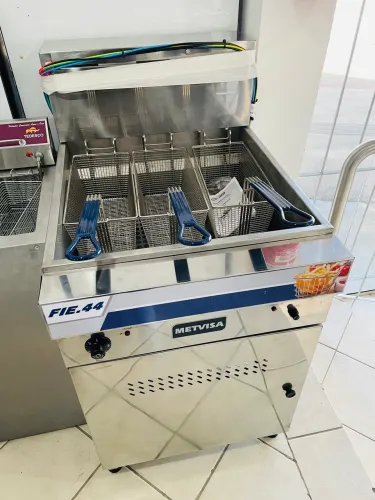 MB Fritadeira industrial FIE 44 Metvisa 