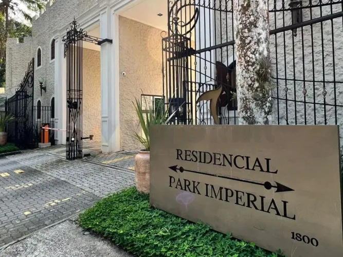 Terreno à venda, 360 m² por R$ 520.000 - Park Imperial - Caraguatatuba/SP