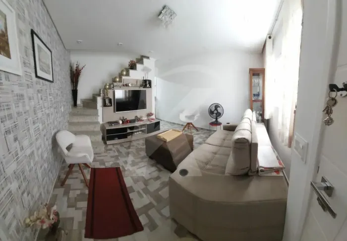 Casa à venda em condomínio fechado, 2 Quartos, 1 Vaga, Jaçanã
