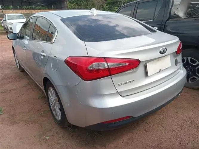 SUCATA KIA CERATO 2015