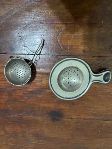 Conjunto de infusões de chá antigos em prata