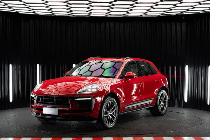 Porsche Macan 2.0 Turbo 237/252cv 2023