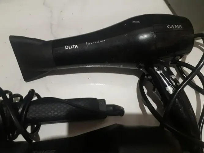 Secador de cabelo Delta Gama