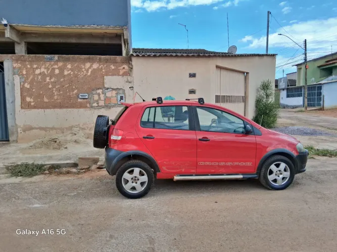 Volkswagen Crossfox 1.6 MI Total Flex 8V 5P 2009