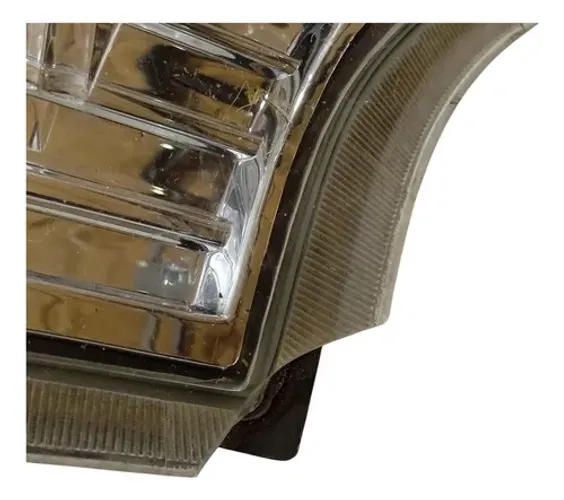 Lanterna Direita Outlander 2015 2016 2017 Detalhe Direito/passageiro Vermelho