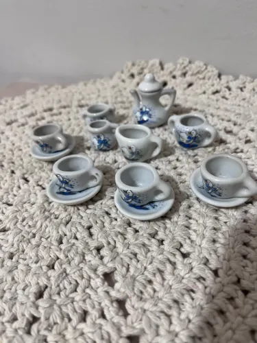 Miniatura de jogo de chá de porcelana