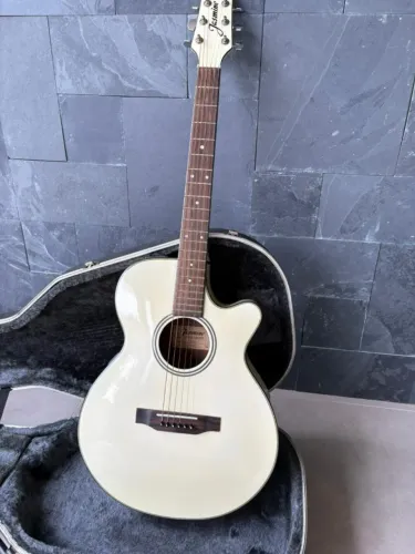 Violao Jasmine By Takamine Ts96c