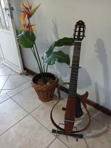 Violão Silent Yamaha 200N