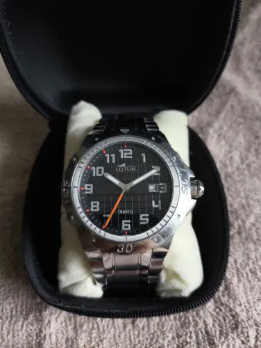 Relógio Lotus aço Inox 100m