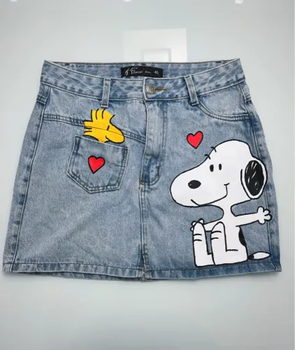 Saia Jeans Snoopy e Woodstock pintura a mão, personalizada.