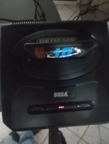 Sega Mega Drive com Jogo