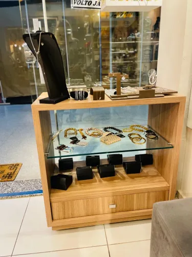 Balcão Vitrine lindíssimo