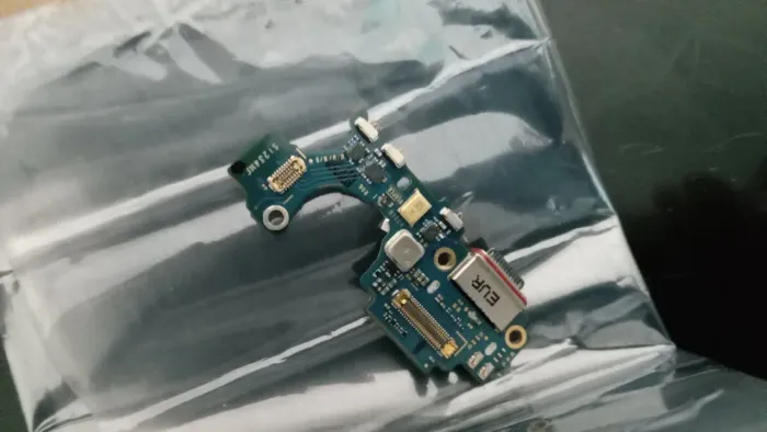 Conector celular Samsung zflip 4 novo