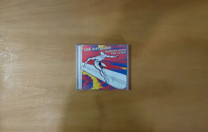 Joe Satriani - Surfing With The Alien (CD) - Original 