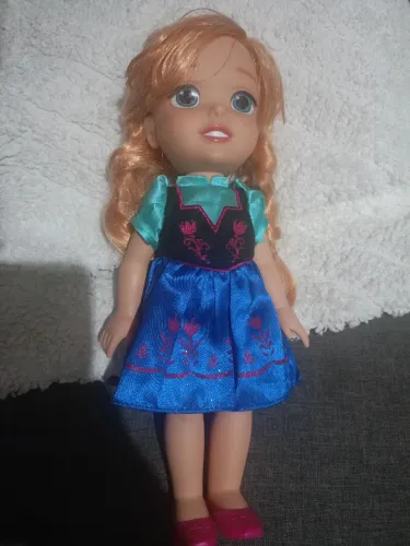 boneca colecionável princesa anna de frozen