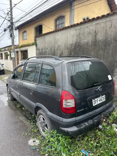 Chevrolet Zafira 2.0/ CD 2.0 8V MPFI 5P Mec. 2002
