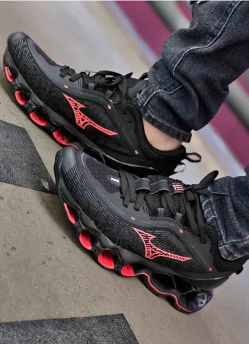 Tênis Mizuno pro 13 vermelho e preto promoção 