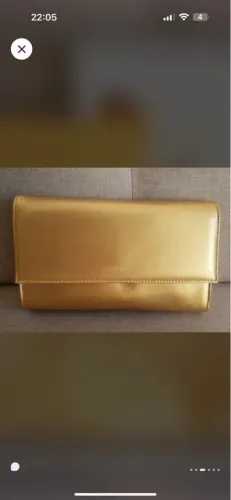 Carteira clutch Pandora Dourada