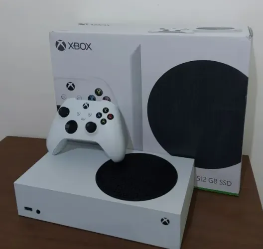 Xbox Microsoft Series S Seminovo - Aceitamos o seu console/Iphone na troca - Loja Física