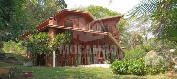 Casa em Condomínio : / Residencial / Condomínio Sítio da Moenda