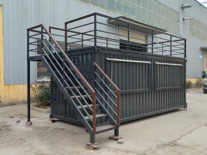 CONTAINER MODIFICADO PARA LANCHONETE COM ESCADA E SEGUNDO ANDAR