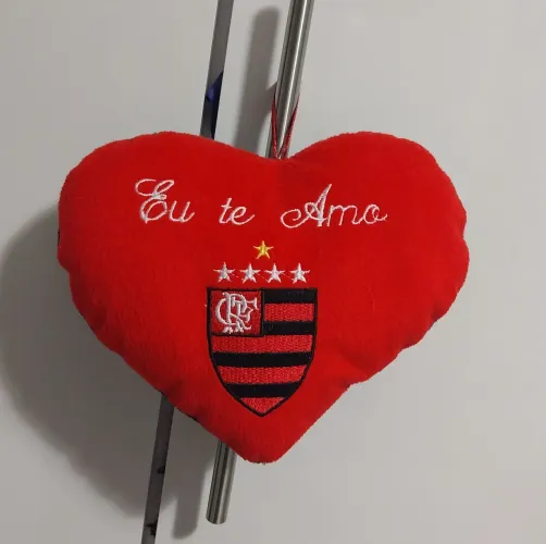 Almofada coração eu te amo flamengo 