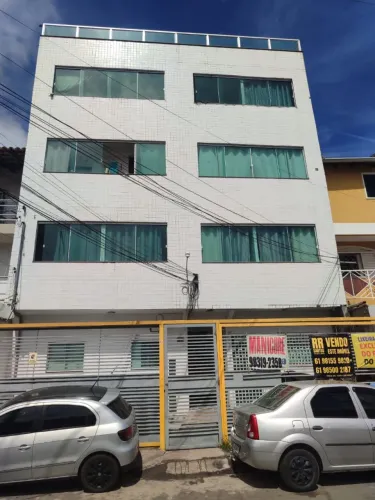 VENDO AP COM 2 QUARTOS NA QN 01 RIACHO FUNDO UM 