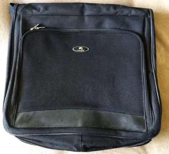 Porta Terno/vestido Importado, Marca Protege