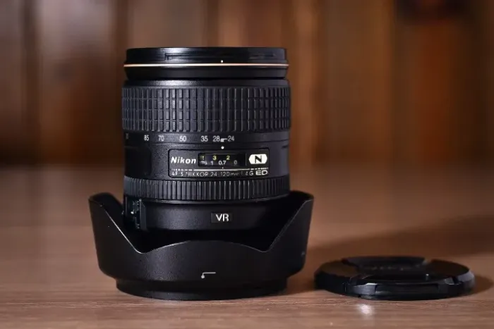 nikon 24 120mm F4