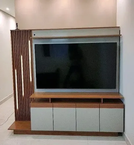 Estante Home Para TV Até 65 Polegadas Absoluto- Cinamomo/Off White - Em Oferta 