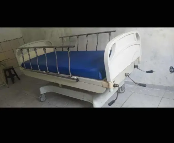 Cama hospitalar 