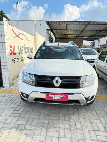 Duster 2017 2.0 automática