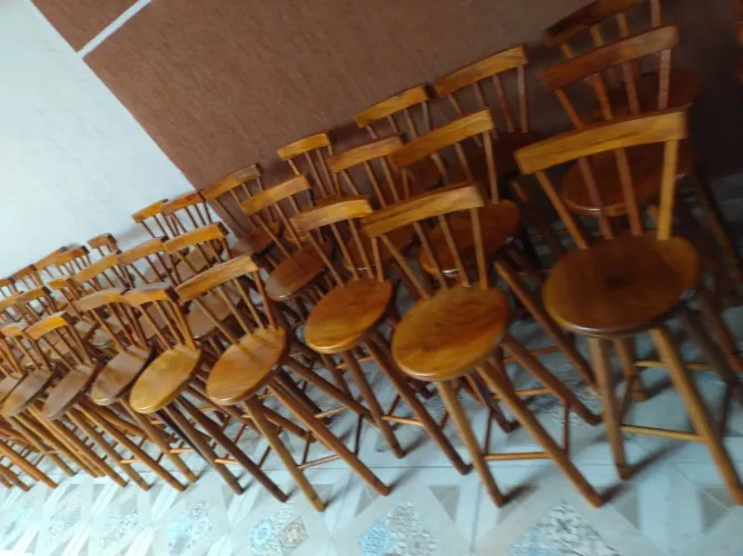 Banqueta bistrô de Madeira Maciça péroba- Novo