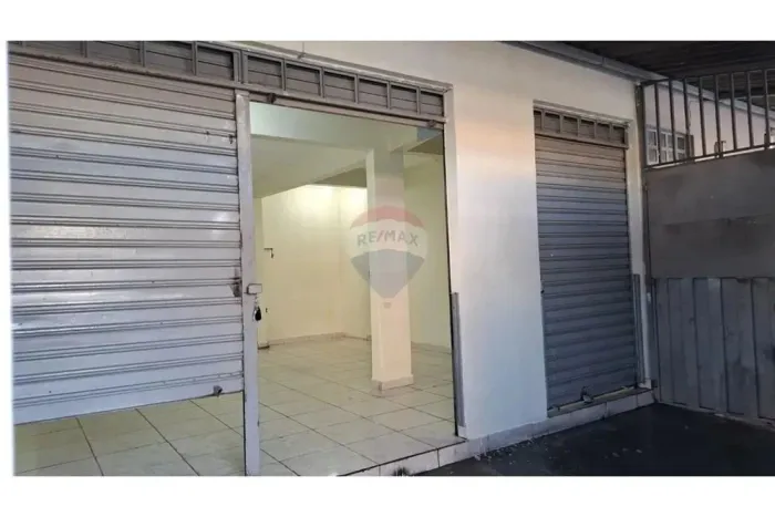 Prédio Residencial/Comercial à Venda  Recanto das Emas, Brasília