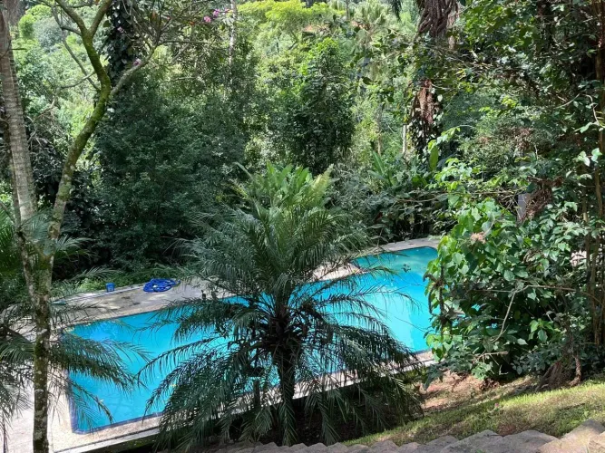 SERRA DA CANTAREIRA, Linda casa, 4 dor.4 suítes, moder. janelas grandes, 500m2 A/C, 2500.