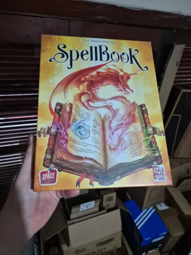 Spellbook (Lacrado) Boardgame - Jogo de tabuleiro
