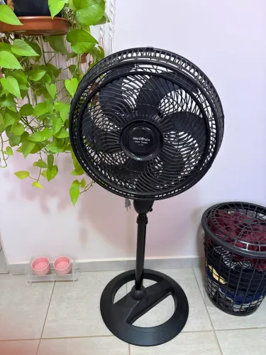 Ventilador Coluna Britânia Turbo 6/p 160w Bvt450 Preto