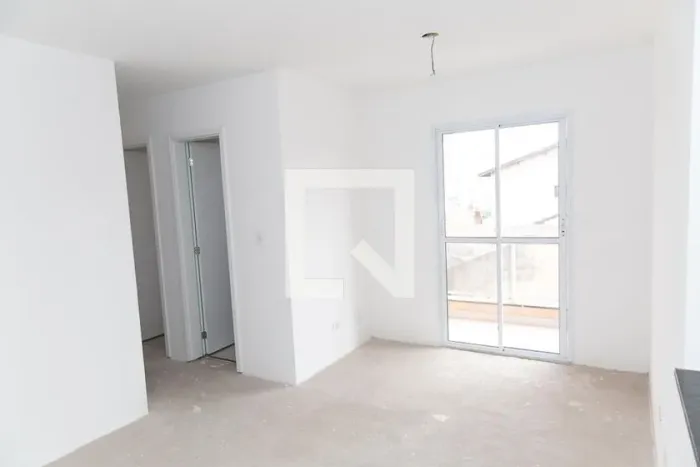Apartamento à Venda - Vila Galvão, 2 Quartos, 56 m2