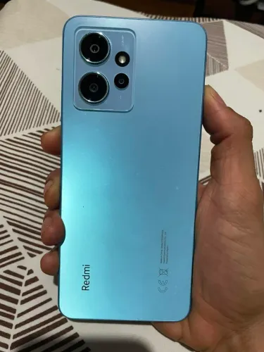 Celular Realme Note 12 e estado de zero 