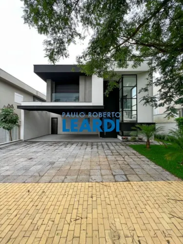 CASA EM CONDOMÍNIO - ALPHAVILLE - SP