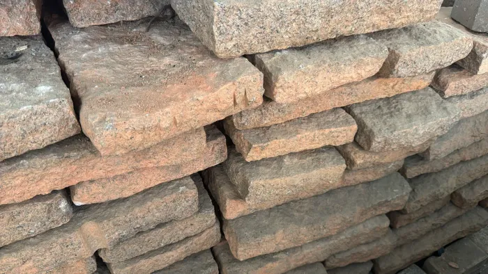 Pedra granito bruto rosa