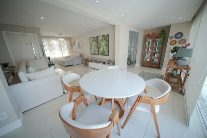 Cobertura para venda em Vila Andrade com 3 quartos, sendo 3 suítes, 250m²