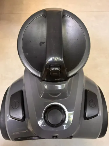 Aspirador Electrolux EAS 30 1600 w - Podemos parcelar em 3 x cartão direto conosco.