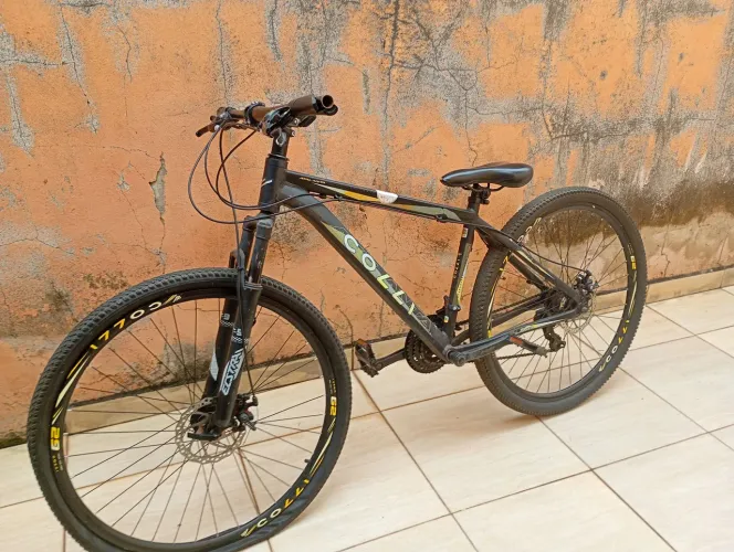 Bicicleta Caloi  usada