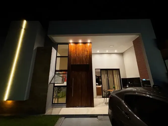 Casa com Planejados de Alto Padrão, 3 Quartos e 2 Vagas, Cond. Porto Monte, Marechal Deodo