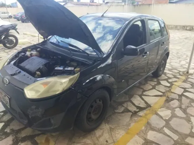 Ford Fiesta SE 1.6 8V Flex 5P 2014