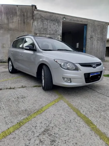 Hyundai I30CW 2.0 16V 145cv Aut. 5P 2011