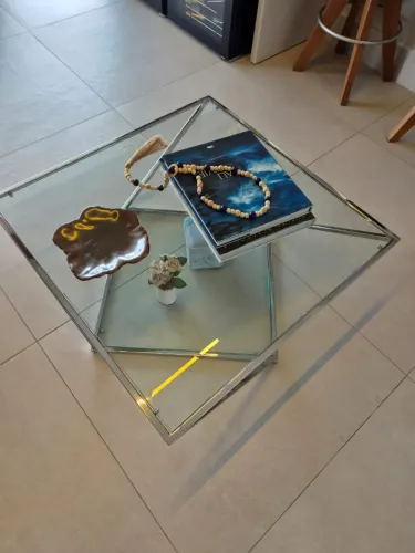Mesa de Centro em Vidro e Aço Cromado - linda!!