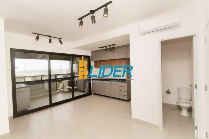 LINDO APARTAMENTO NA ZONA SUL